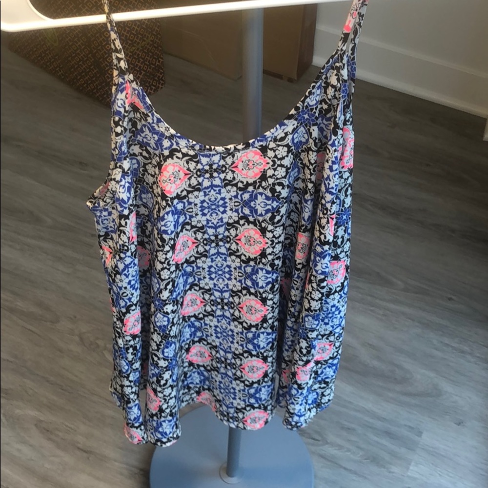 Black/pink/blue tank top from Lush - Picture 3 of 5